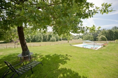 Immaculately presented country home with swimming pool and 4.5ha