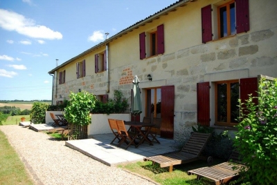 Restored farmhouse with 3 gites, 2 swimming pools and 3.5ha