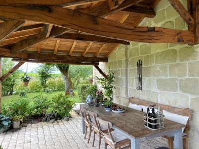Exceptional 19th century maison de maitre with 2 gites, swimming pool and 4ha
